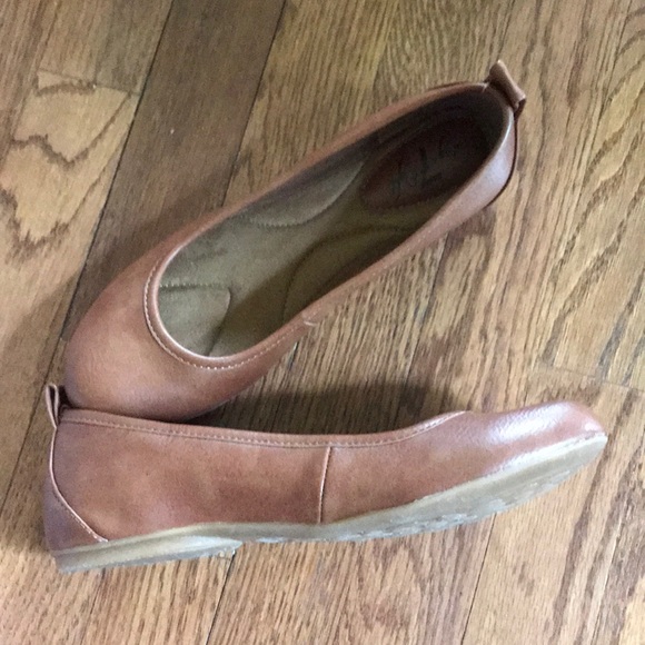 Vintage7eight sandals in tan/brown - Picture 2 of 2